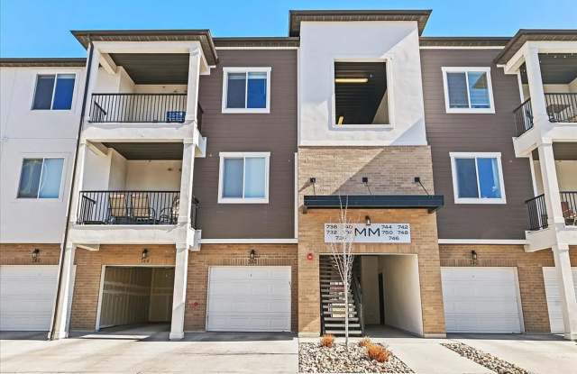 Spacious Condo In Vineyard photos photos