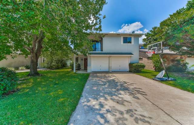 9235 Deepwater Drive Gallery 2