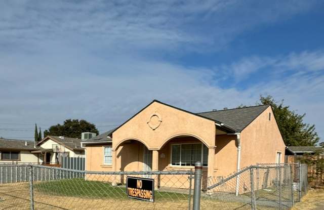 1764 S Adelbert Ave - 1764 Adelbert Avenue, San Joaquin County, CA 95215