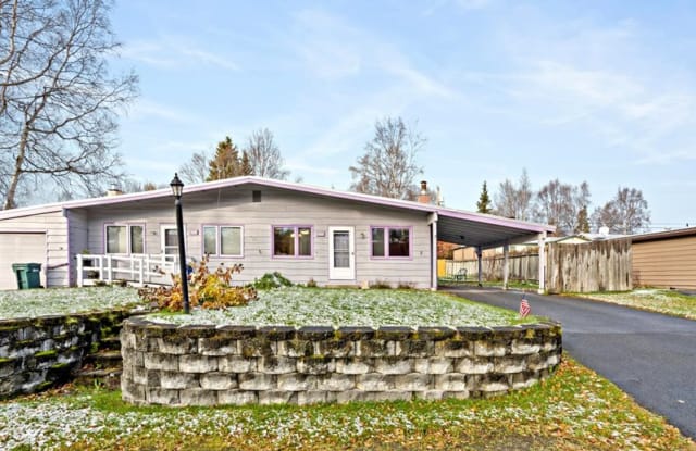 7930 Fenn St - 7930 Fenn Street, Anchorage, AK 99502
