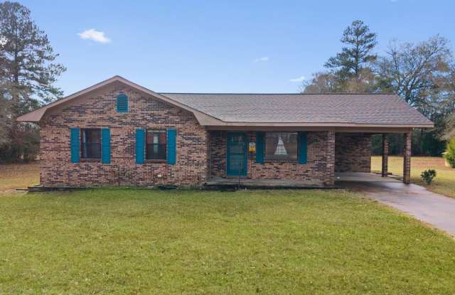 Country Living in Lucedale — Space, Privacy,  Optional Extra Land! photos photos