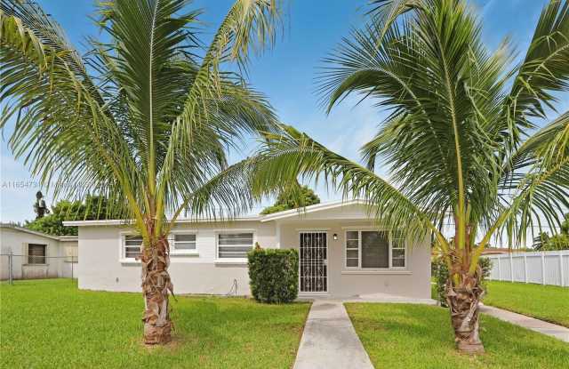 14700 SW 105th Ct - 14700 Southwest 105th Court, Richmond Heights, FL 33176
