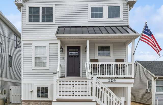 124 2nd Avenue photos photos