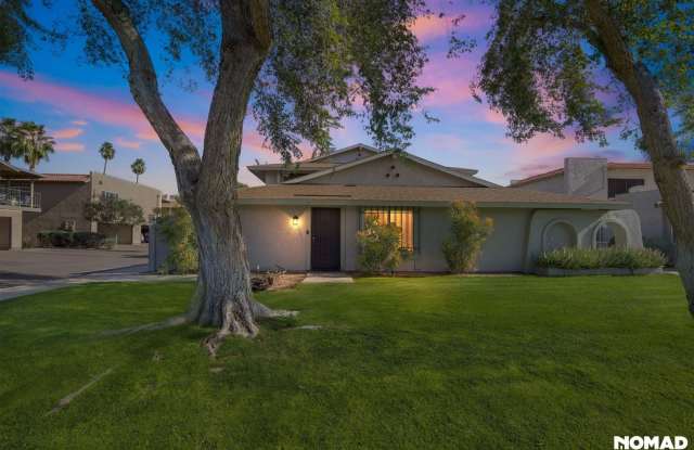 Conveniently Located 3BR Condo in Scottsdale photos photos