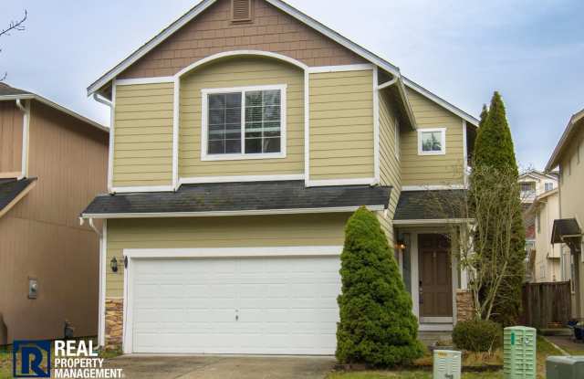 Great 3 Bedroom In South Hill! - 18423 100th Avenue East, South Hill, WA 98375