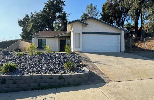 3BR/2BA Home AVAILABLE NOW For Rent in El Cajon! photos photos