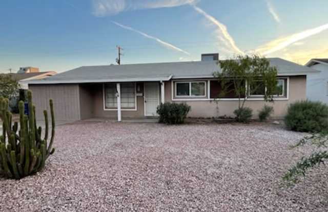 704 S Margo Dr photos photos