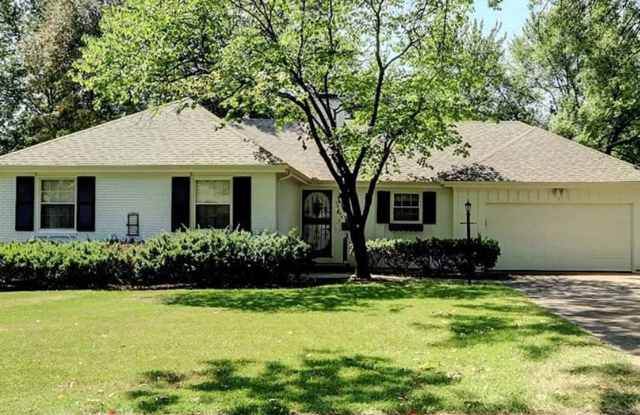 Large 3 bedroom home with 4th non-conforming room and large unfinished basement! photos photos Large 3 bedroom home with 4th non-conforming room and large unfinished basement! photos photos