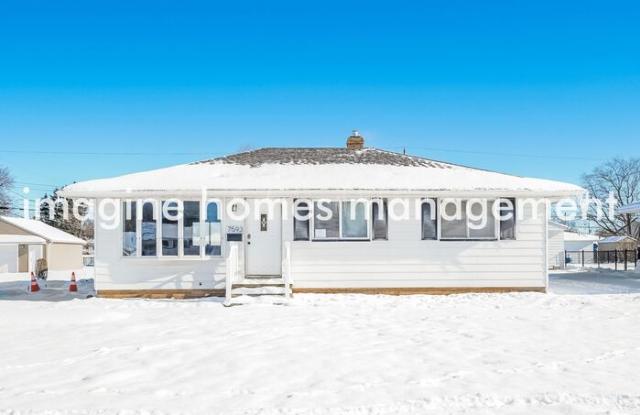 7593 Zona Lane - 7593 Zona Lane, Parma, OH 44130