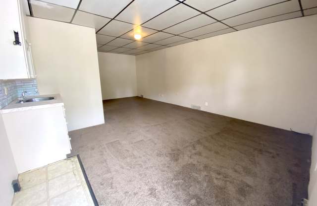 1214 Woodward Pl Nw photos photos