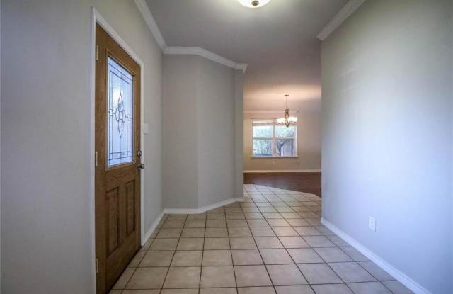 11783 Yoakum Drive Gallery 4