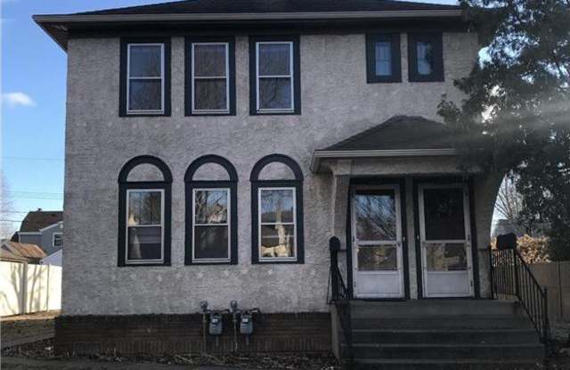 2104 Hartford Avenue photos photos