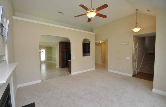 409 Braxman Ln Gallery 4