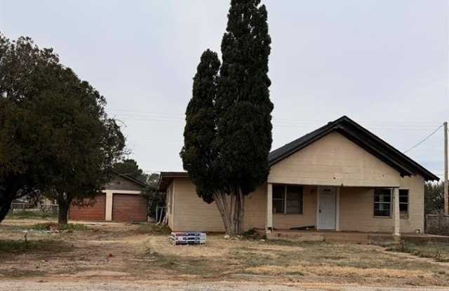 1104 S Washington Street - 1104 South Washington, Aspermont, TX 79502