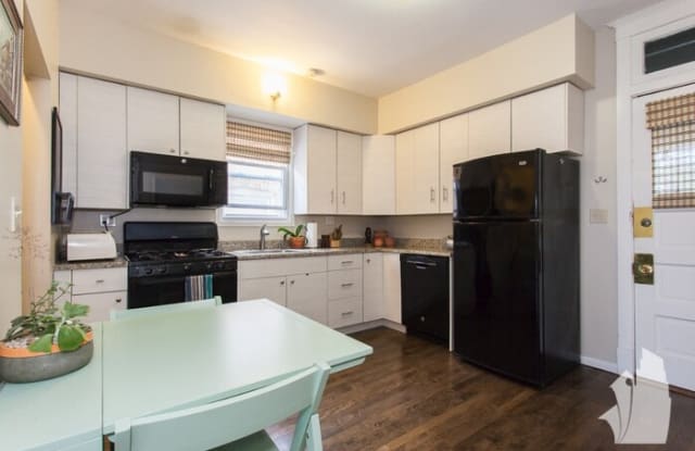 2926 North Springfield Avenue - 2926 North Springfield Avenue, Chicago, IL 60618