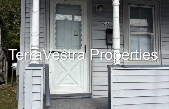 3 Bed Single Family in Salem. Eligible for $500 Security Deposit. photos photos 3 Bed Single Family in Salem. Eligible for $500 Security Deposit. photos photos