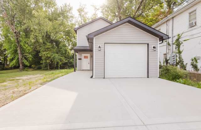 303 E Street photos photos