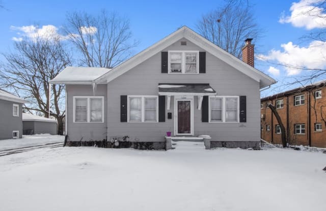 5200 Fairview Avenue - 5200 Fairview Avenue, Downers Grove, IL 60515
