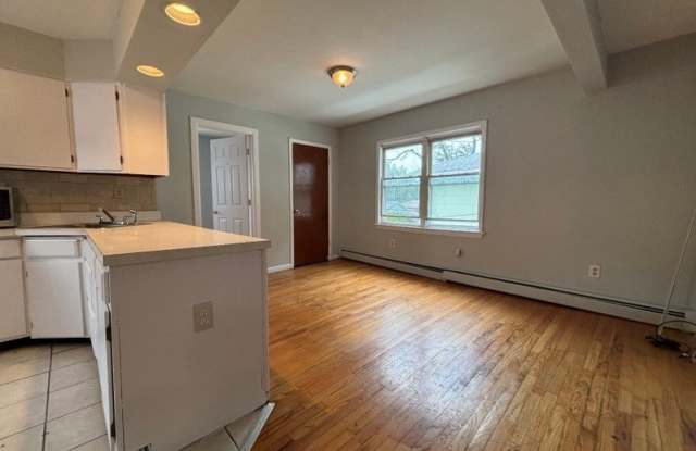 226 Gordon St photos photos