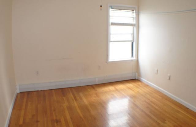 15 Aspinwall Ave Gallery 4