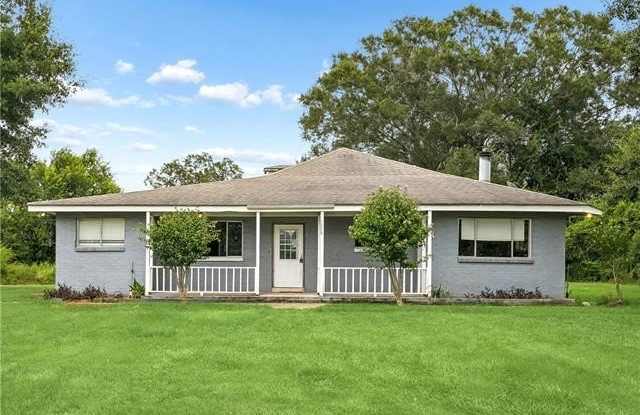 40026 WILKES Road Gallery 1