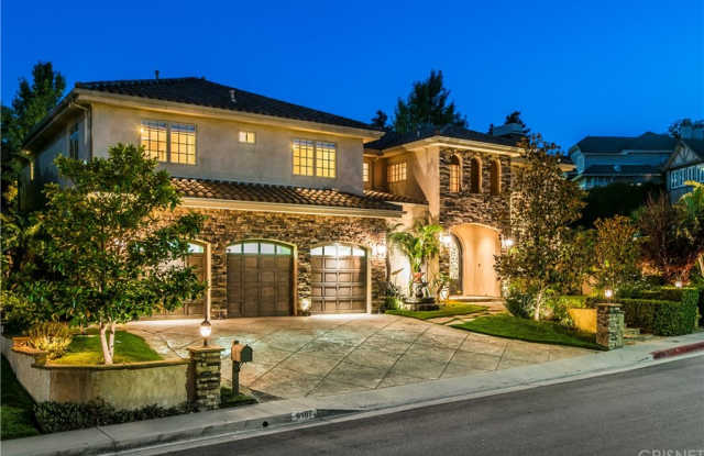 6167 Woodland View Drive Gallery 3