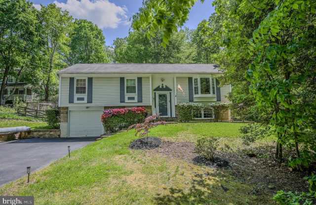 12510 BASSWOOD DRIVE photos photos
