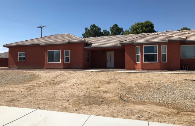 1423 Monte Vista Avenue - 1423 Monte Vista Avenue, Rosamond, CA 93560