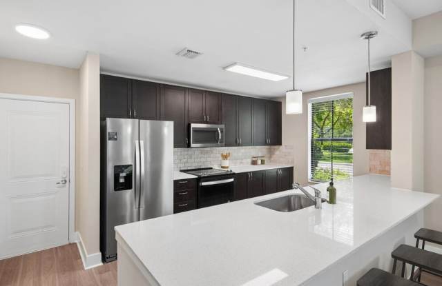 Avalon 850 Boca photos photos