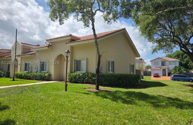 21500 SW 87th Ct Gallery 1