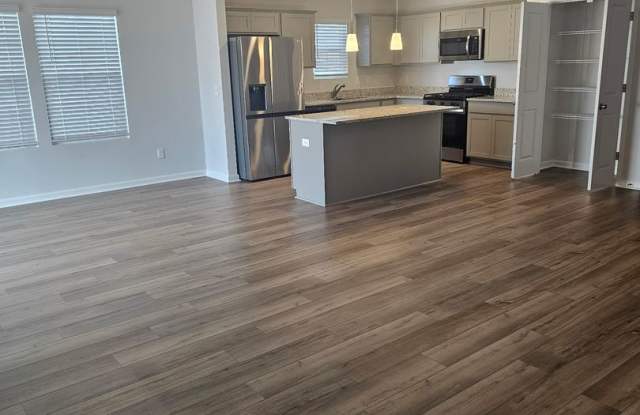 Brand New Gorgeous 3 bedroom 2 bath photos photos