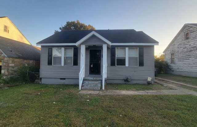 1303 Quinn Ave photos photos