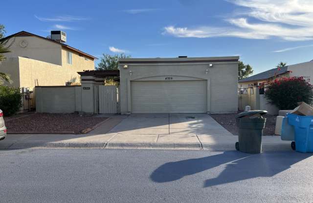 4709 W MENADOTA Drive - 4709 West Menadota Drive, Phoenix, AZ 85308