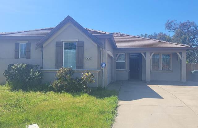 Charming 3-Bedroom Home in Florin Vineyard – Move-In Ready! photos photos