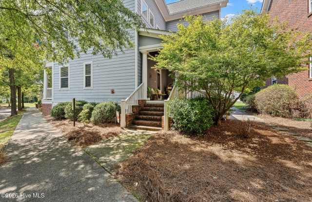 321 Landing Drive Gallery 2
