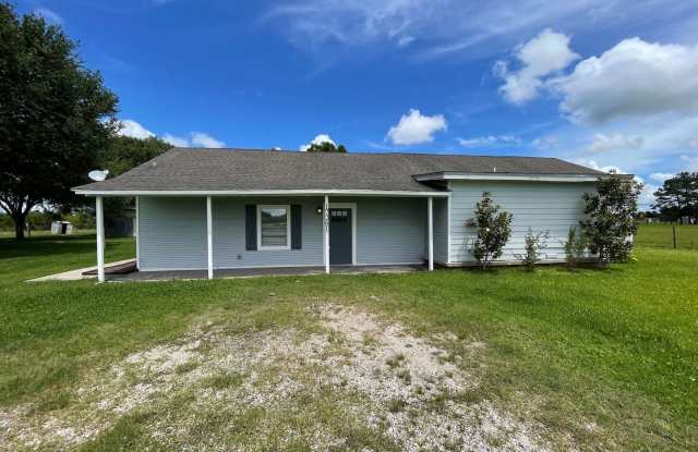17261 County Line Rd, Winnie, TX 77665 photos photos