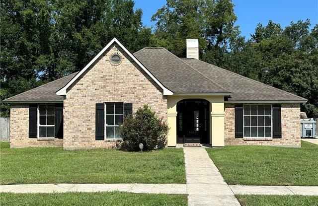 5212 LANDING Court - 5212 Landing Court, Baton Rouge, LA 70820