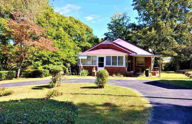 2060 S Sizer Avenue photos photos