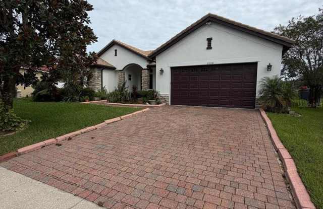 3894 SHOREVIEW DRIVE Gallery 1