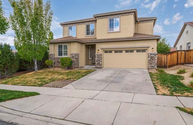 4 Bedroom Home with Loft  Mountain Views in Canyon Pines! - 2465 Peavine Creek Road, Reno, NV 89523