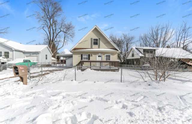 522 Elaine Road photos photos