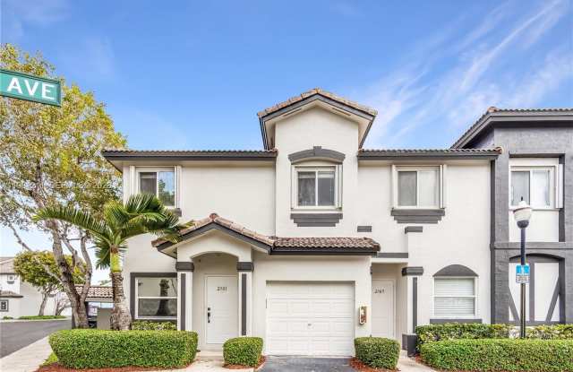 2301 SE 24th Ave photos photos