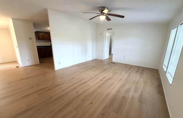4BR/2BA Baldwin Home On Large Lot Gallery 3