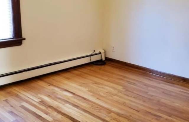19 LINCOLN AVE Gallery 4