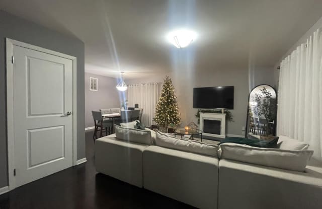 51 MIDLAND AVE - 51 East Midland Avenue, Kearny, NJ 07032