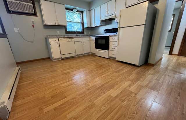 1226 Grissom Drive photos photos