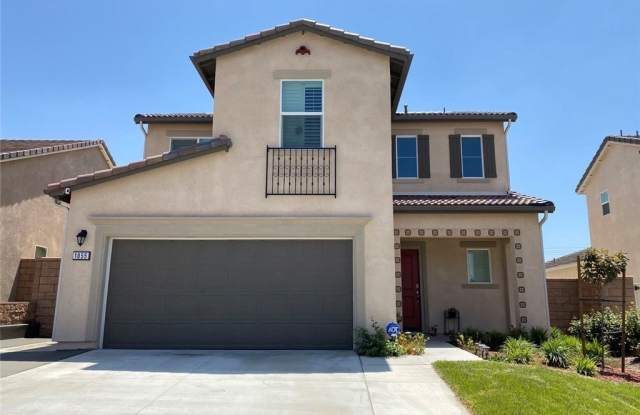 1055 Raven Court photos photos
