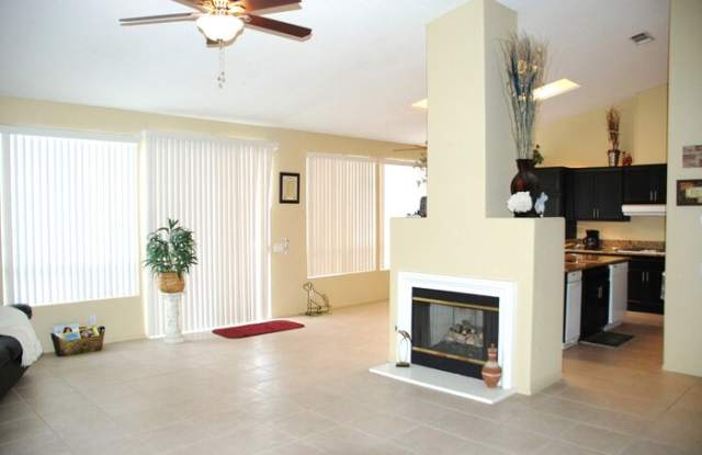 74530 Moss Rose Drive Gallery 4