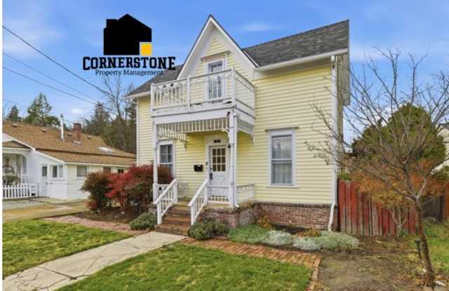 173 Helman Street - 173 Helman Street, Ashland, OR 97520