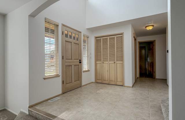 7805 75th Street Northeast Gallery 3